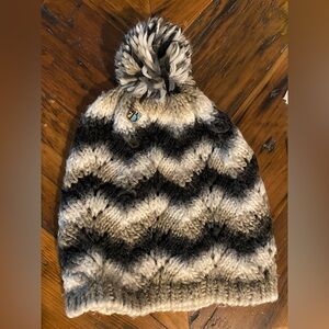 Burton Black and Gray Chevron Knit Beanie